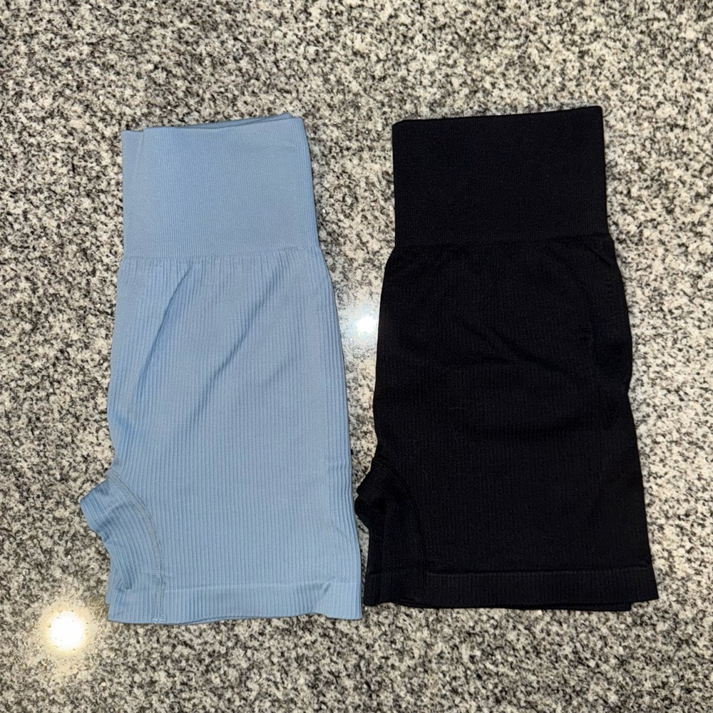 Women’s Ribbed Yoga Seamless Shorts